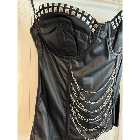 NEW Black Studded Goth Emo Whimsigoth Halloween Cosplay Corset Med - Picture 4 of 8